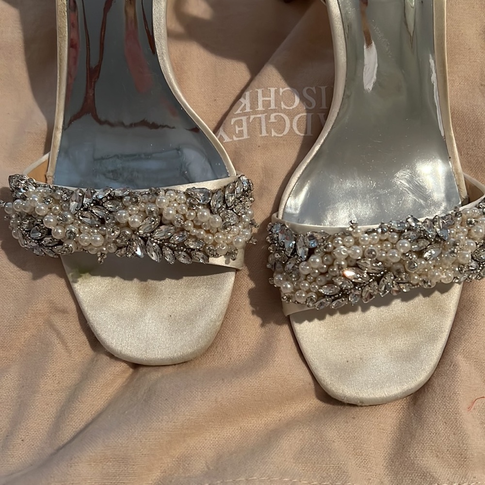 Badgley Mischka Bridal Shoes - Picture 2 of 3